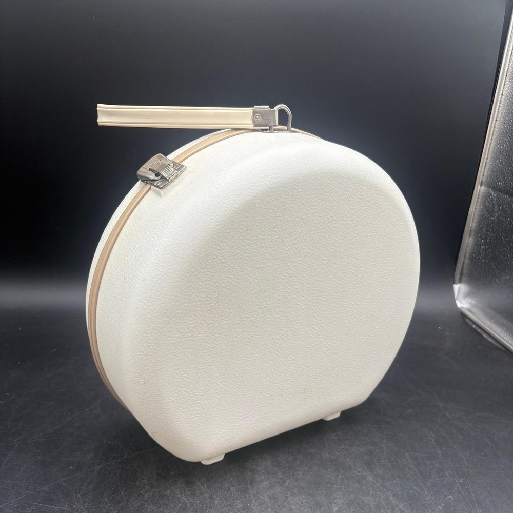 Vtg Rare Excelsior USA Round Hardshell Suitcase Off White Textured Retro Hat Box
